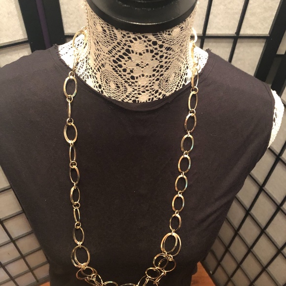 NY & Company Gold Loop Chain Necklace - Picture 3 of 4